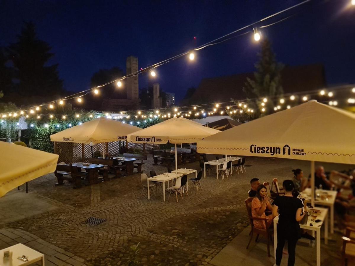 Hotel Zajazd Kultury, Dawniej Pocztowy Zielona Góra Esterno foto