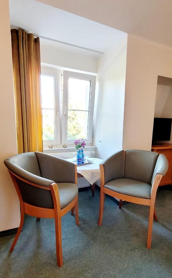Hotel Zajazd Kultury, Dawniej Pocztowy Zielona Góra Esterno foto