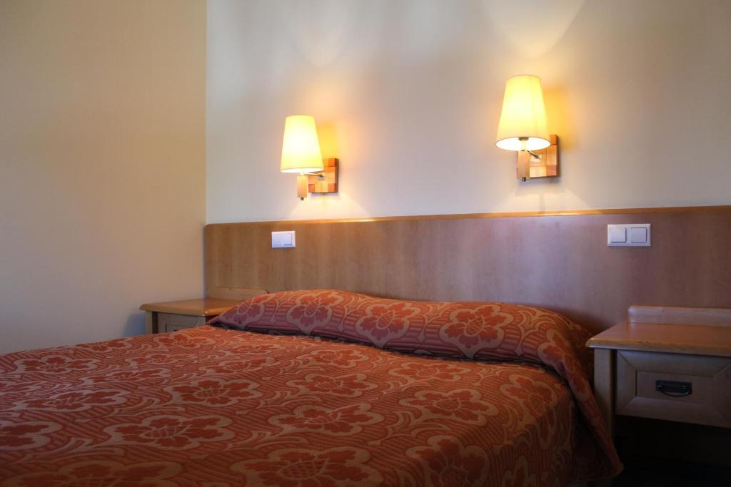 Hotel Zajazd Kultury, Dawniej Pocztowy Zielona Góra Esterno foto
